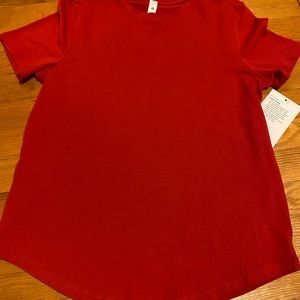 Lululemon Love tee